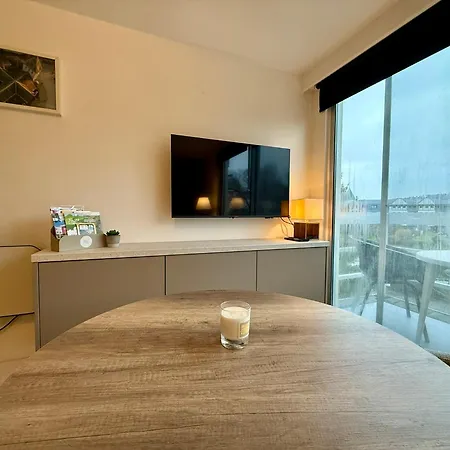 Apartment Moderne Avec Terrasse Et Parking Prive Han-sur-lesse