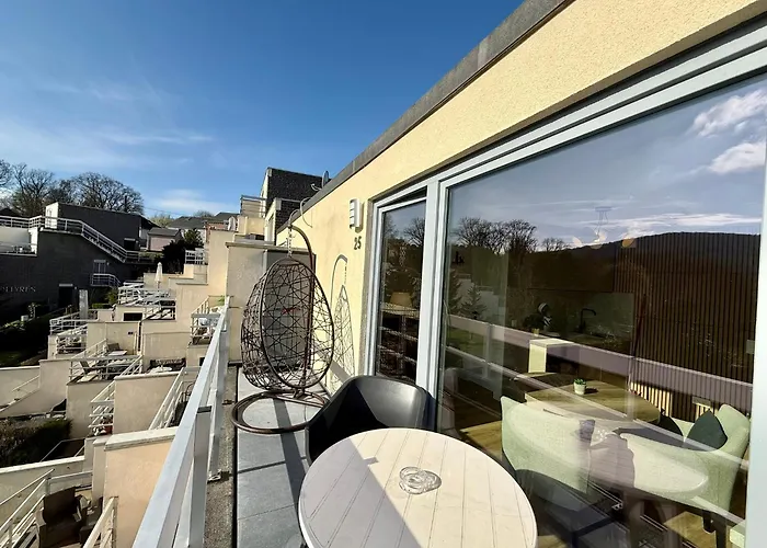 Apartment Moderne Avec Balcon , Centre Han-sur-lesse ,5 Min Grottes Rochefort
